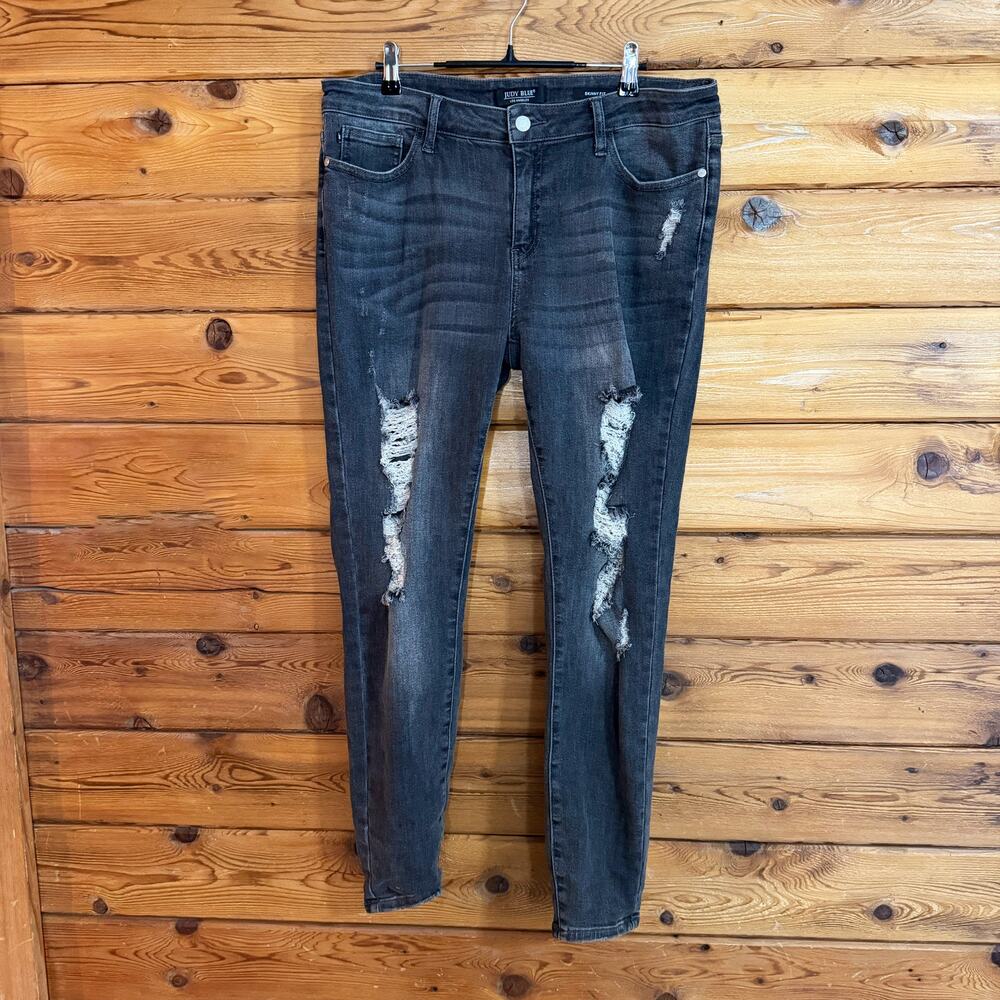 Judy Blue Skinny Fit Distressed Faded Black Jeans 15/32